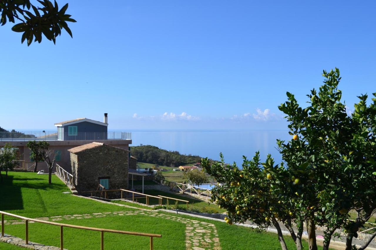 Resort Borgo Rosso Di Sera - Resort Country Chic San Lucido