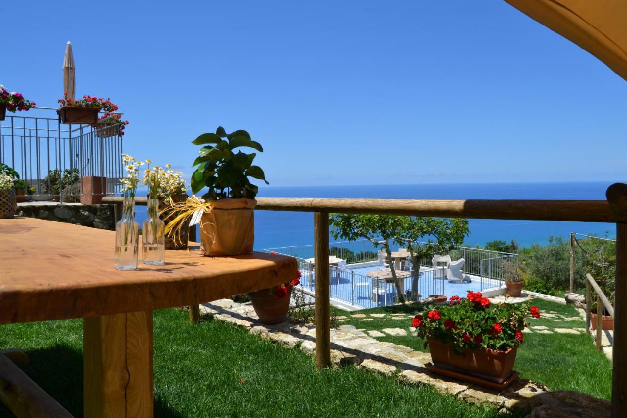 Borgo Rosso Di Sera - Resort Country Chic Resort San Lucido