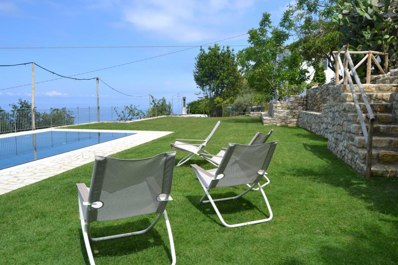 Resort Borgo Rosso Di Sera - Resort Country Chic San Lucido