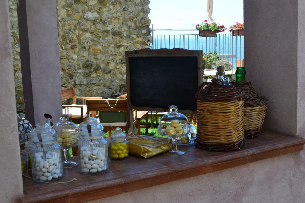 Resort Borgo Rosso Di Sera - Resort Country Chic San Lucido
