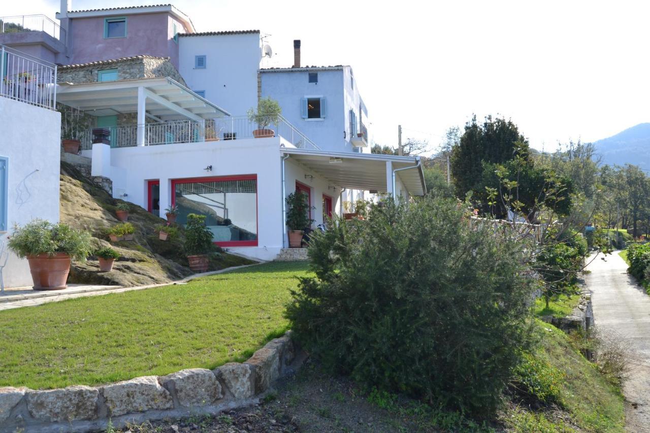 Borgo Rosso Di Sera - Resort Country Chic Resort San Lucido